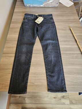 Levi's Dark Wash Premiun 512 Slim Taper Jeans 30/30